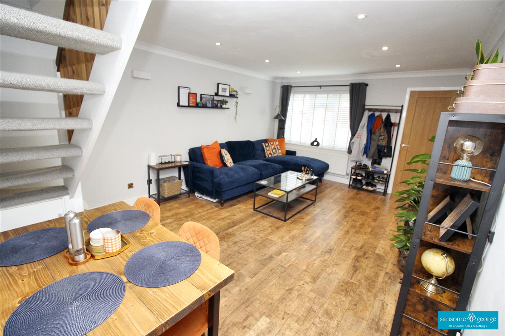 Warley Rise, Tilehurst, Reading